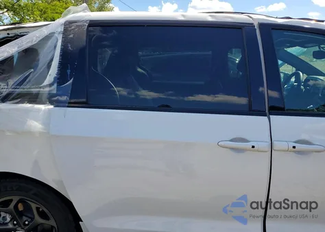 2024 Chrysler Pacifica Hybrid Select из США, поврежденный, VIN 2C4RC1S79RR158421